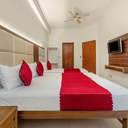 Hotel South Indian Delhi Kültér fotó